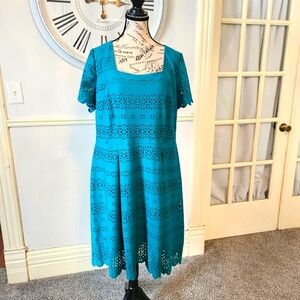 LANE BRYANT EMERALD GREEN FIT & FLARE DRESS, SIZE 18, NEW WITH TAGS